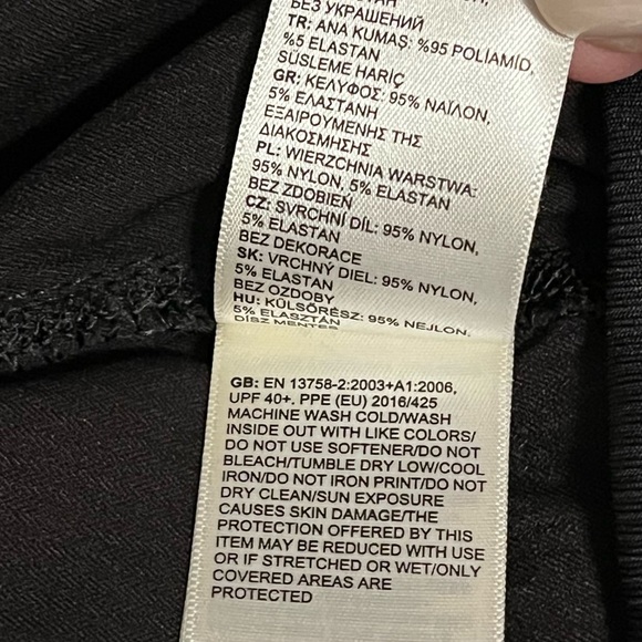 North Face Aphrodite 2.0 Capri - Picture 9 of 13